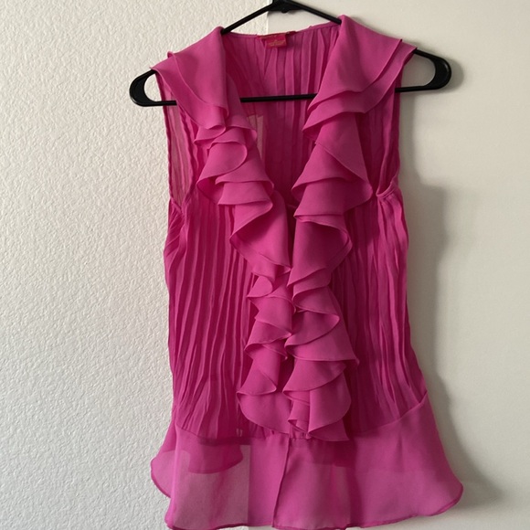 Perfect summer blouse. Pretty pink. - Picture 3 of 5